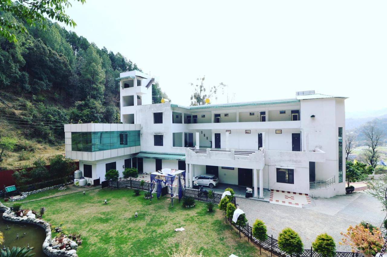 Sumeru Resort Pithorāgarh Екстериор снимка